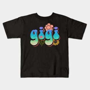 Retro Gigi Floral Gift Kids T-Shirt